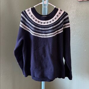 Croft & Barrow Navy and Cream Patterned Sweater